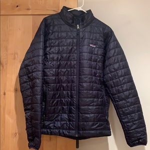 Patagonia Men’s jacket sz Large NWOT dark blue